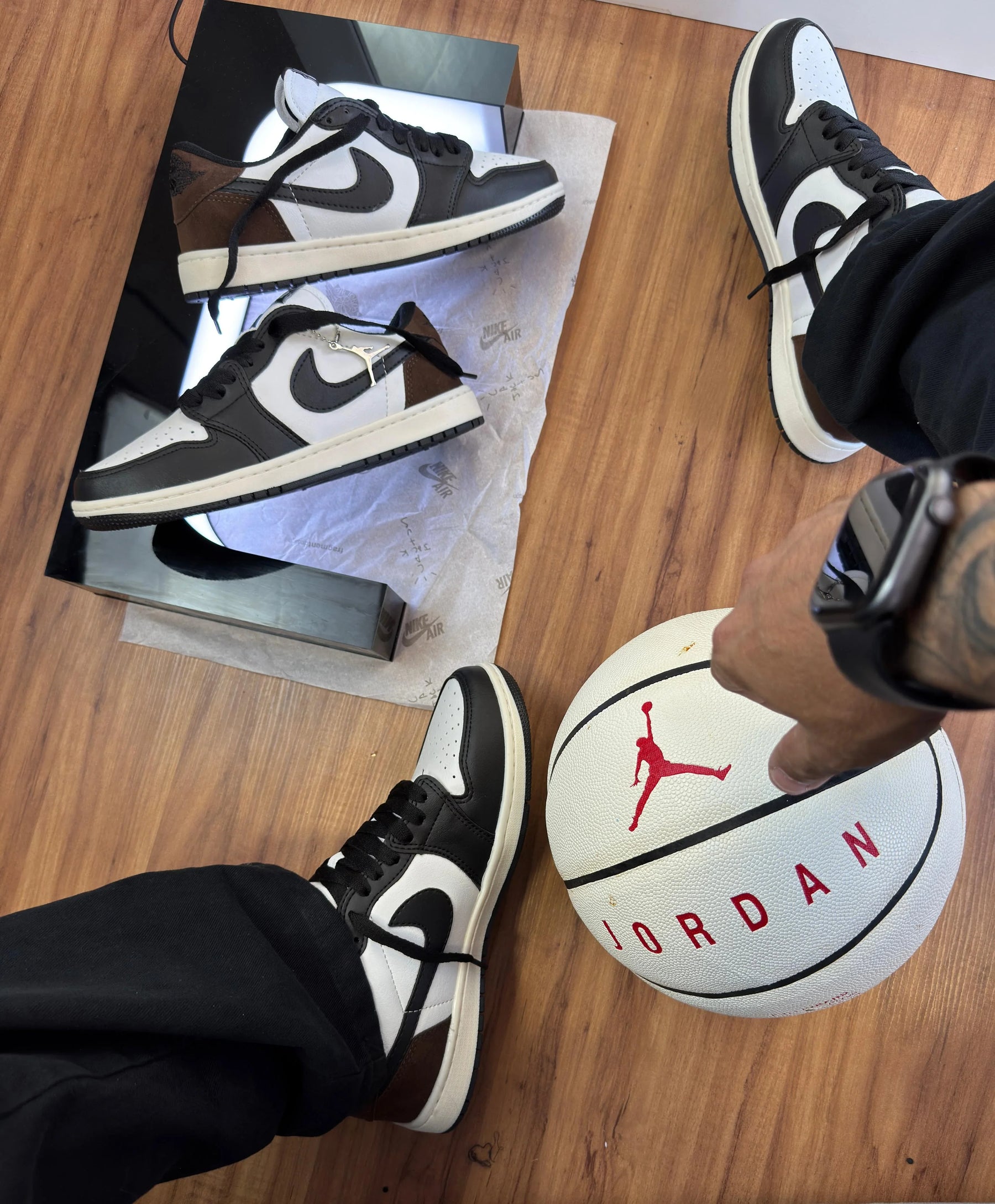 TÊNIS JORDAN TREVIS MOCHA