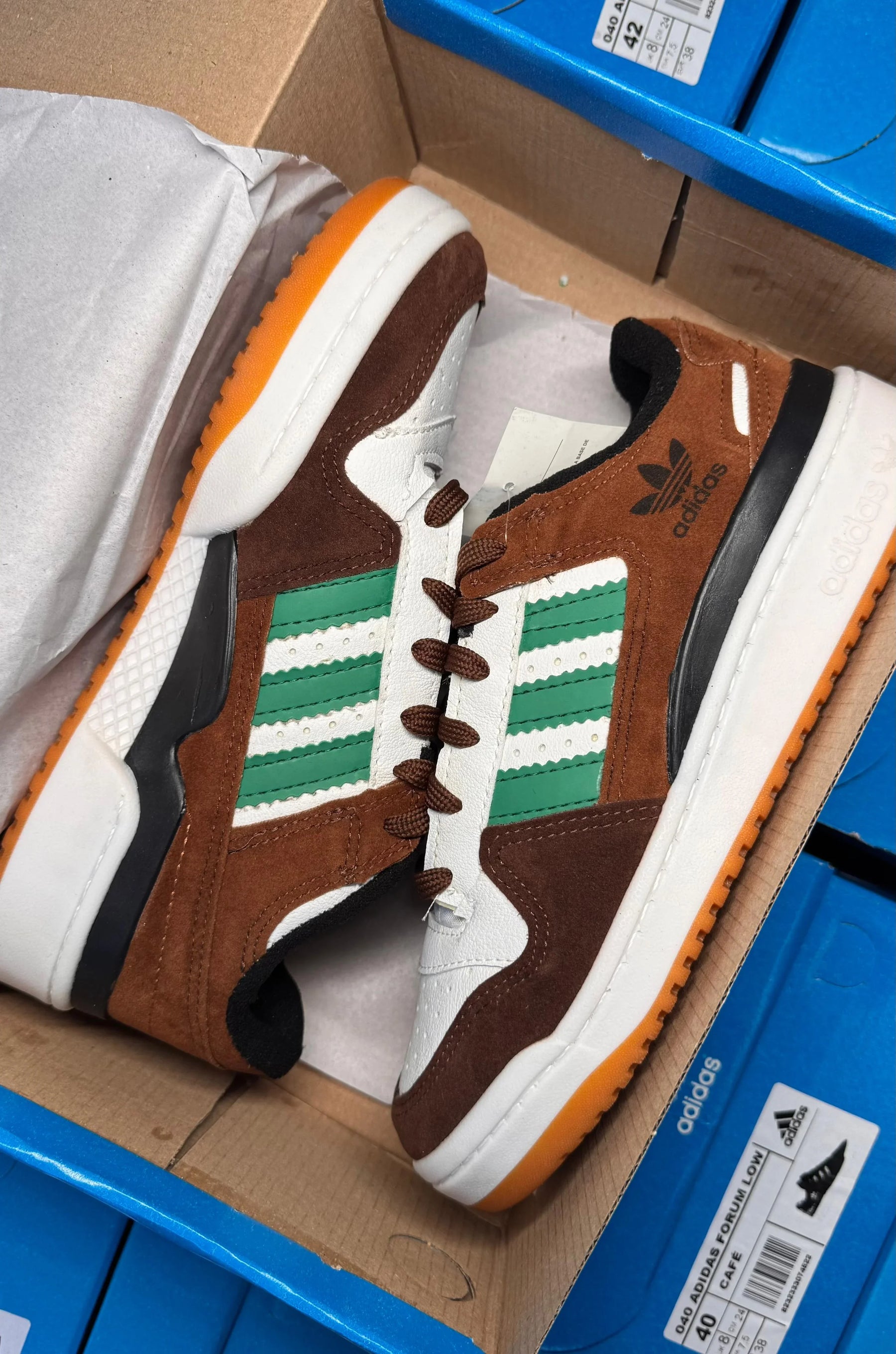 TÊNIS ADIDAS FÓRUM - Camurça Marrom
