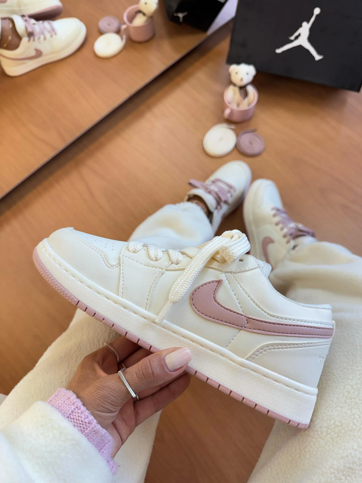 TÊNIS Jordan Low - Rosa