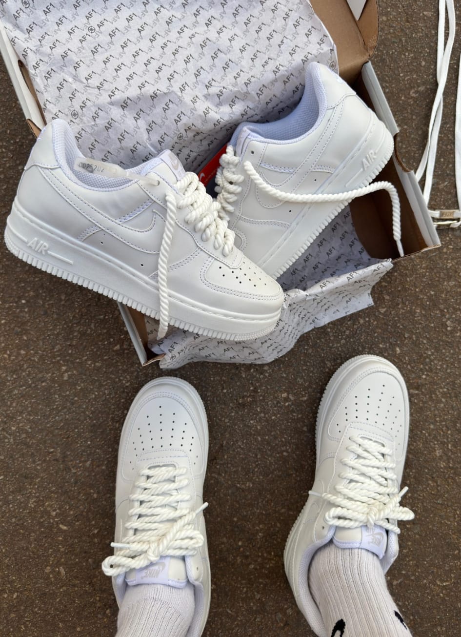 Tênis Air force 1 Corda